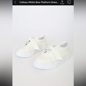Lulu’s White Bow Platform Sneakers